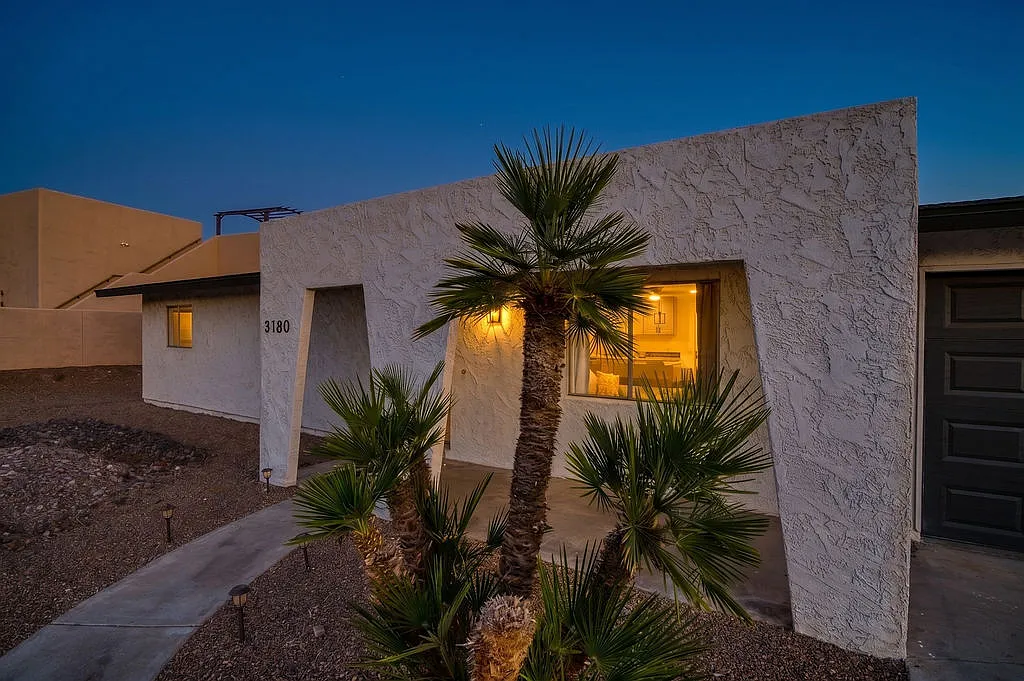 3180 Silver Arrow Dr — Photo 4