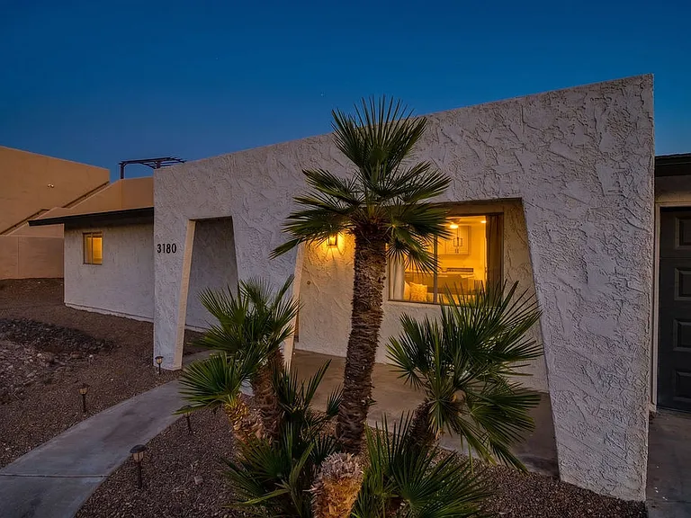 3180 Silver Arrow Dr — Photo 4