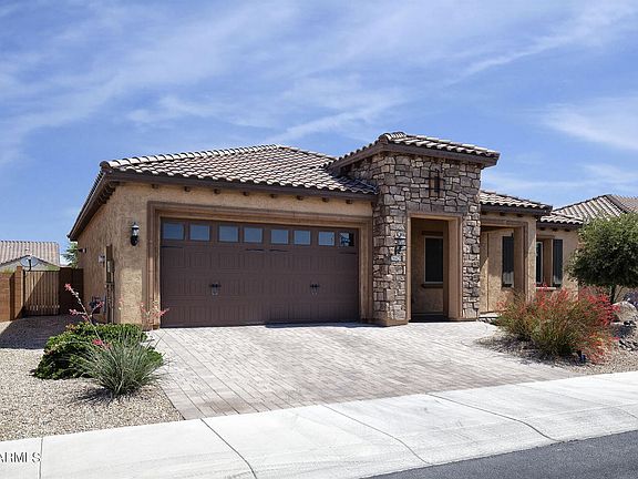 3rd image of 26428 W Lone Cactus Dr
