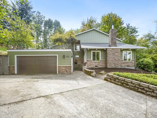 290 SW 14th St, Gresham, OR 97080