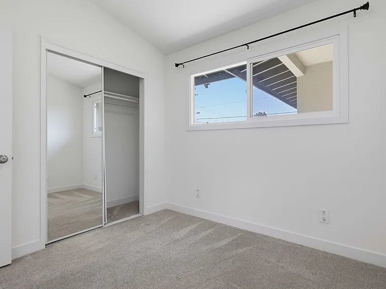 4996 Mount Almagosa Dr — Photo 29