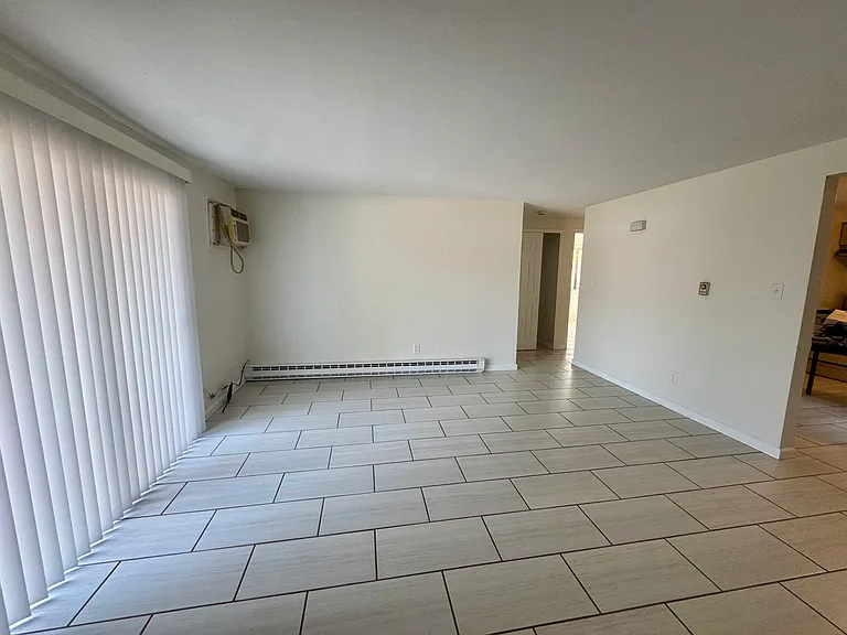 340 Villabrook Dr #2 — Photo 2