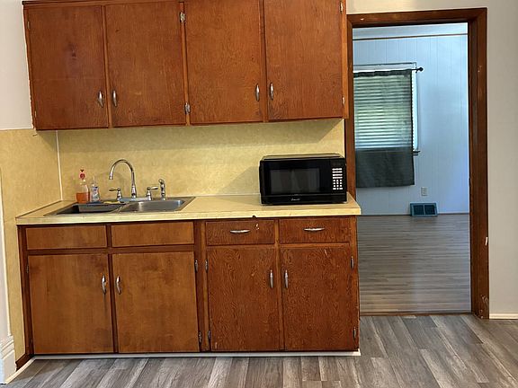3rd image of 207 S D St #61462