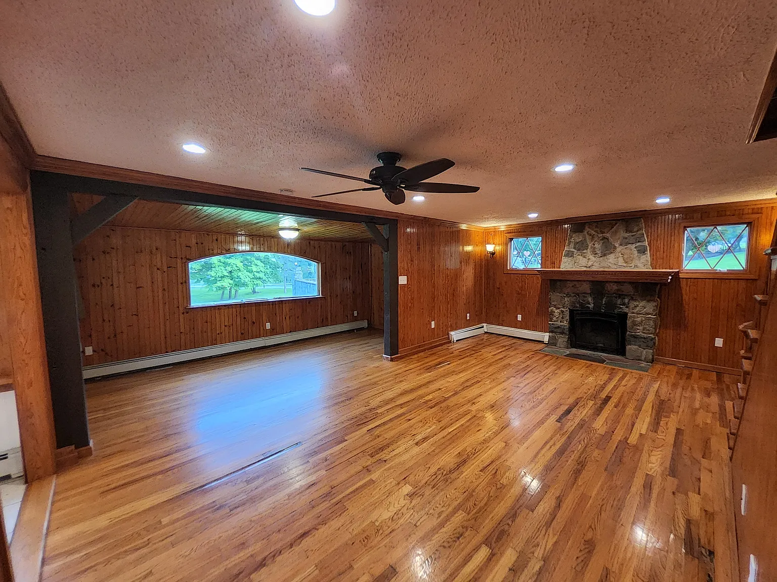 2 bed, 1196 sqft, $2,750 — Photo 4