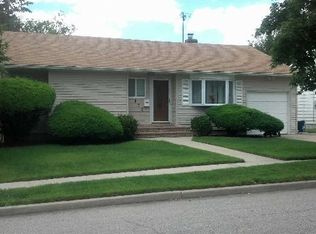 872 Val Park Ave, Valley Stream, NY 11580