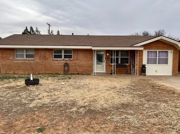 108 Butch St, Levelland, TX 79336