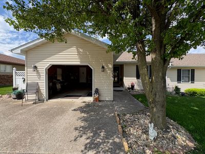1029 Kleemann Dr #1029, Clinton, IL, 61727