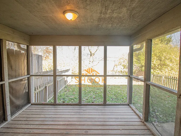 206 E Pine Ave — Photo 19