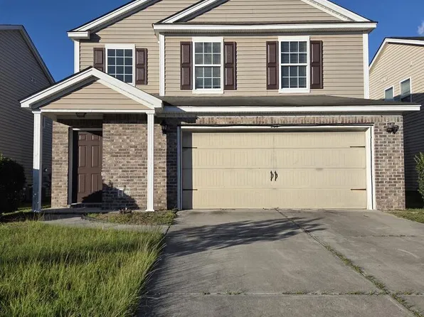 203 Bender St, Hinesville, GA 31313