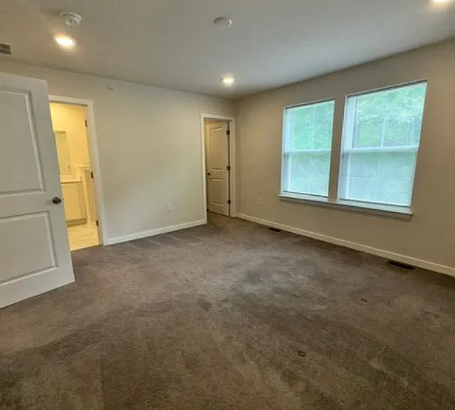 101 Four Leaf Dr — Photo 32