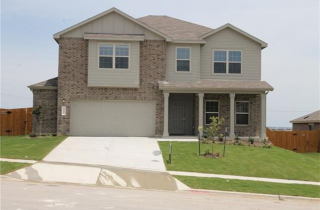 1st image of 3905 Endicott Dr