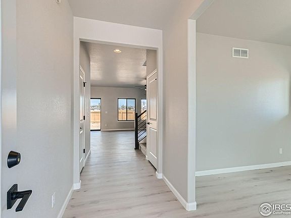 2nd image of 355 Boxwood Dr