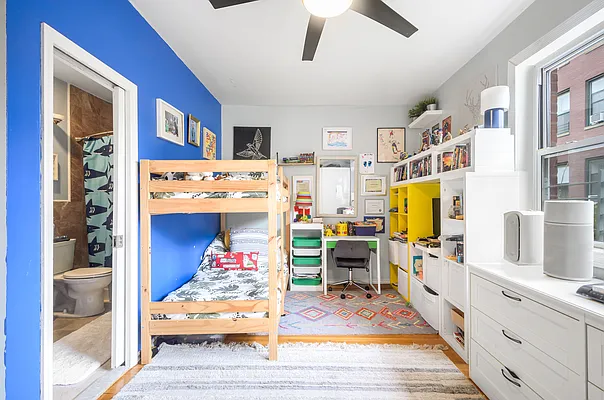 Rented by Compass | media 16