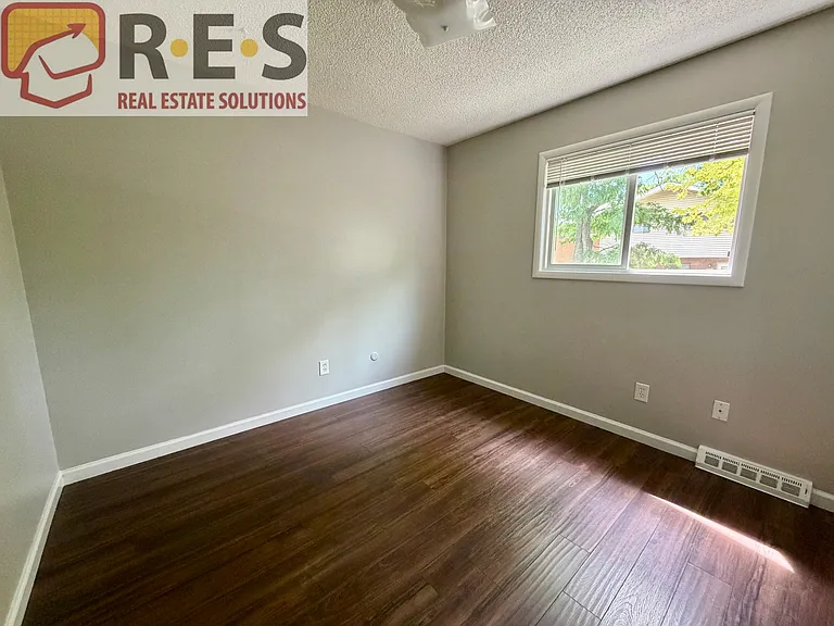 9032 E Lehigh Ave — Photo 5