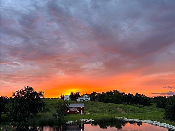 4th image of 1685 McBride Ridge Ct