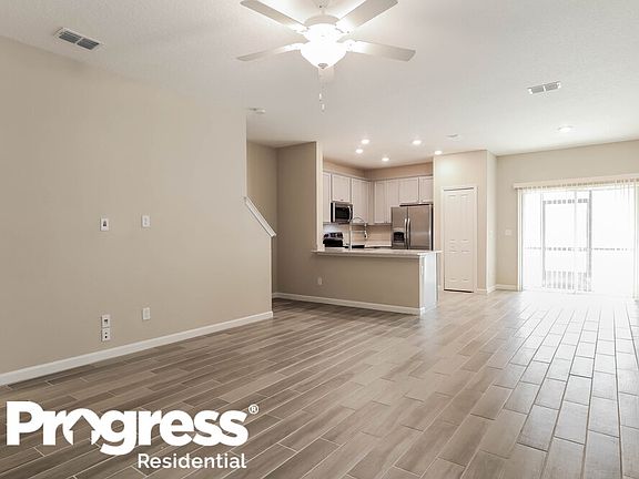 5th image of 1328 Grassland Ave