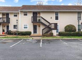 146 Turnwood Ln, Winston Salem, NC 27104