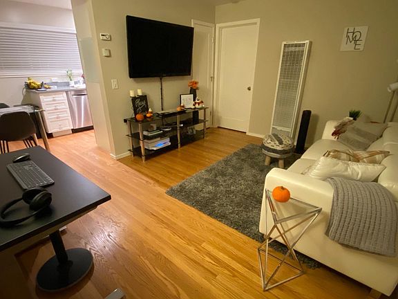 4th image of 1416 Laurel St #4