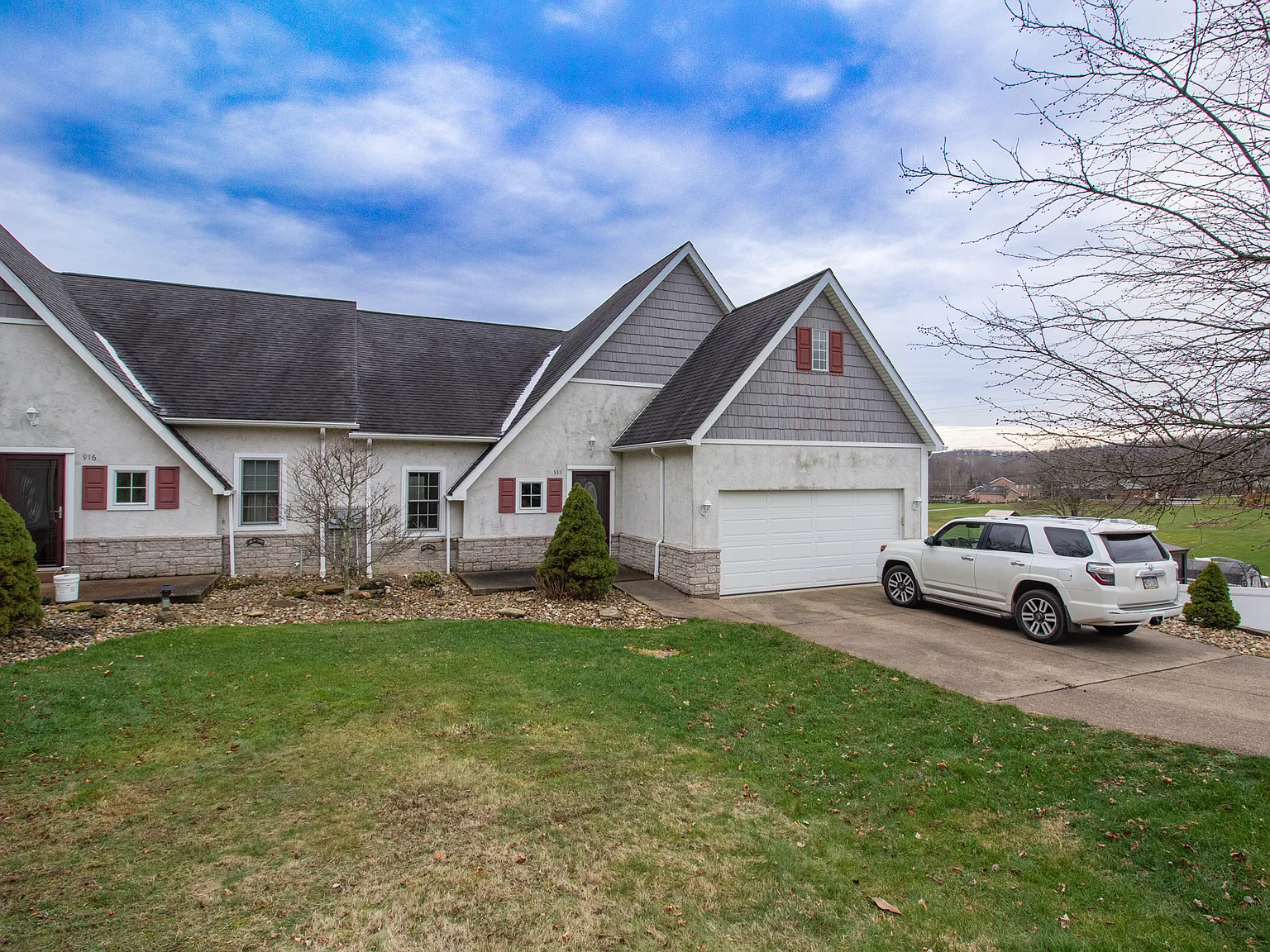 4 bed, 1898 sqft, $2,275 — Photo 4