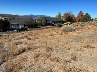 34 Ridgecrest Dr, Klamath Falls, OR 97601