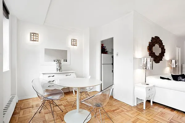 Sold by Riza Realty Corp | media 22