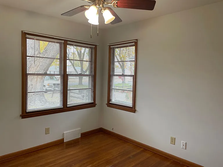 103 Robert St — Photo 20