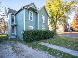 2822 Cottage Grove Ave, Des Moines, IA 50311