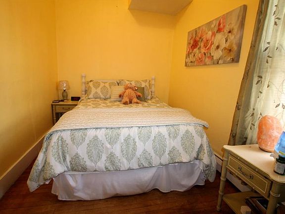 1st Floor Bedroom 1