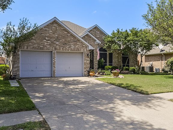 2nd image of 4613 Devonshire Dr