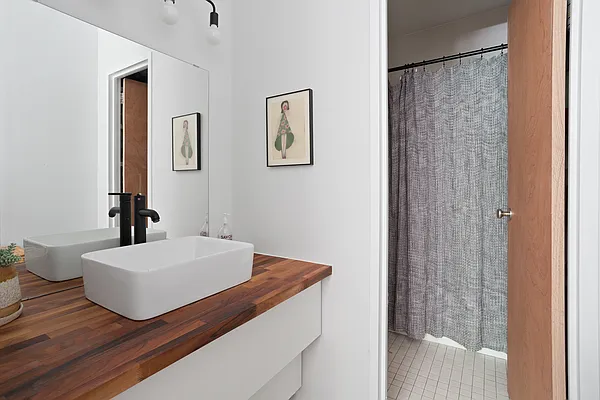 Sold by Compass | media 15