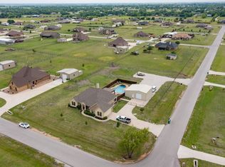 7351 Millcreek Ct, Sanger, TX 76266