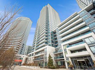 7165 Yonge St #501, Markham, ON L3T 0C9