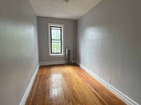 3rd image of 102 Convent Ave APT 24