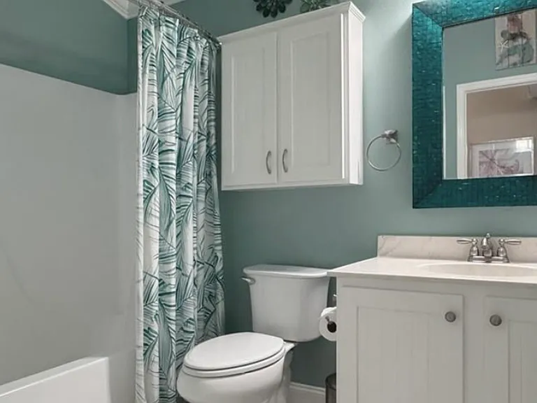 3352 Archer Ave — Photo 8