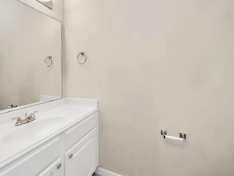 19439 Juniper Vale Cir — Photo 32