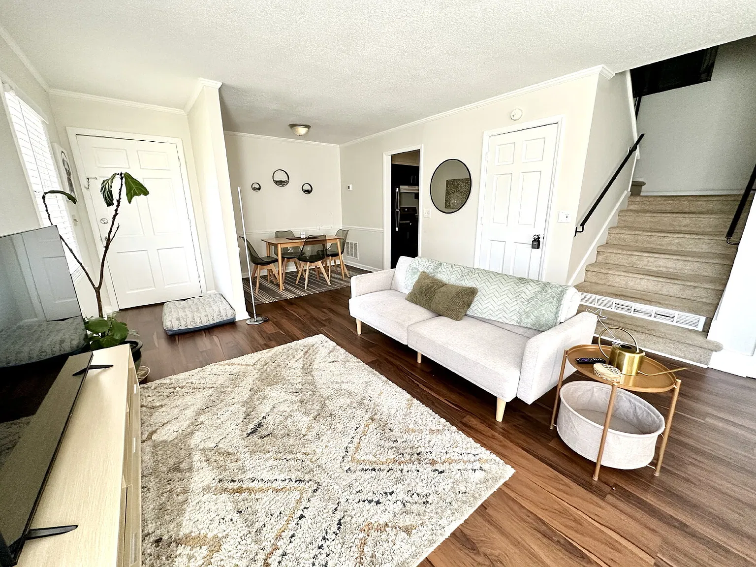 2 bed, 1.5 bath, 1000 sqft, $2,100 — Photo 4