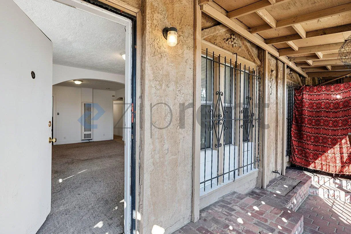 1 bed, 980 sqft, $2,175 — Photo 4
