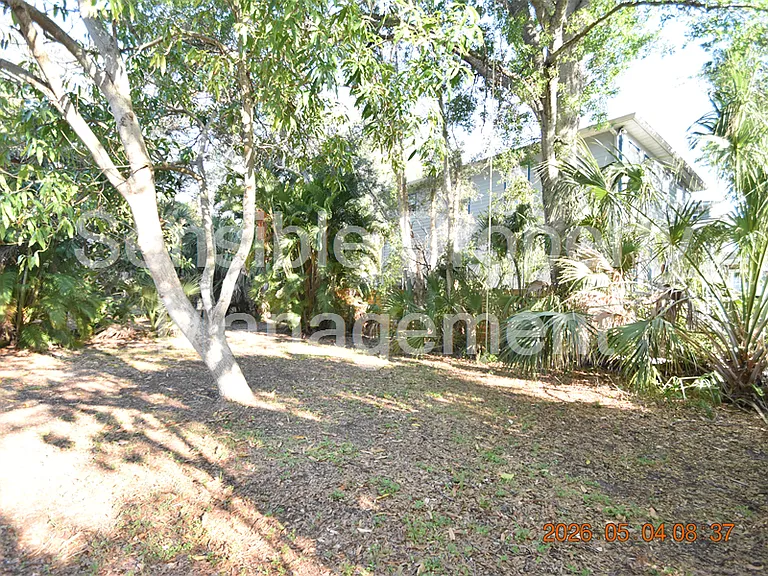 2801 Sanders Dr — Photo 34