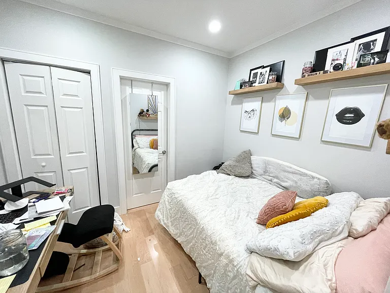 108 Buttonwood St #1L — Photo 9
