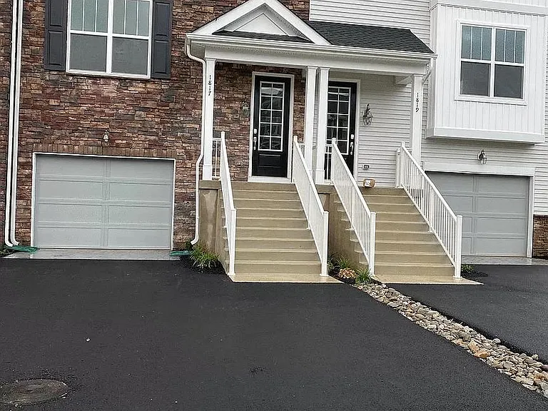 1817 Boulder Dr — Photo 2