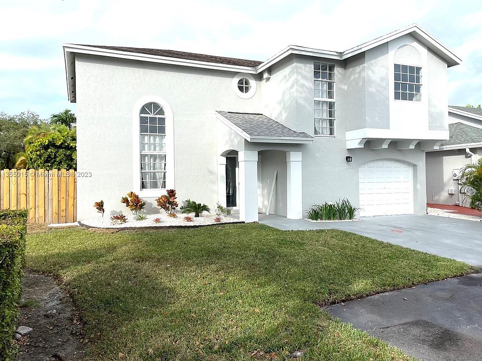 1st image of 10025 NW 51st Ter
