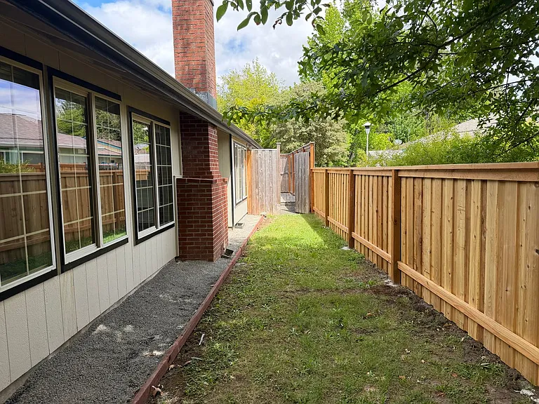 3769 Kevington Ave — Photo 26