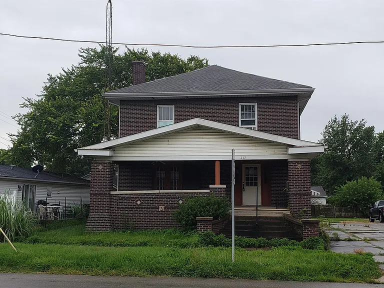 217 E Broadway St #5 — Photo 1