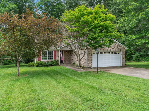 7352 Hidden Lake Cir, Fairview, TN 37062