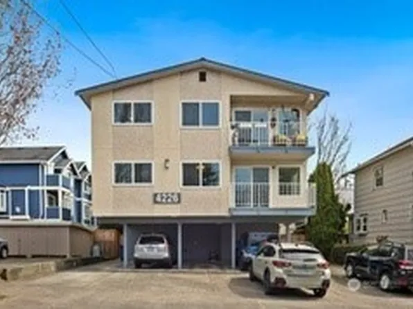 4226 Dayton Avenue N #202, Seattle, WA 98103