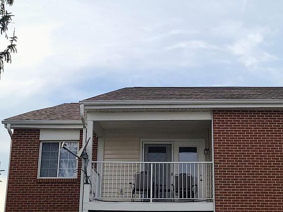 3rd image of 436 Marian Ln APT 9
