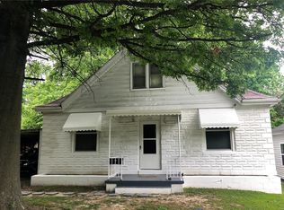 1507 Sparks St, Alton, IL 62002