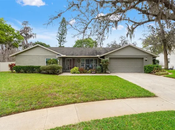 2803 Corrie Way, Tampa, FL 33618