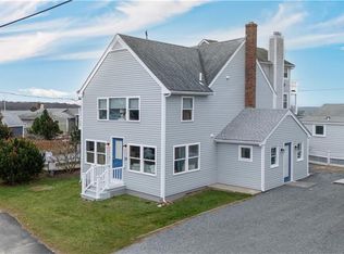 29 William St, Tiverton, RI 02878