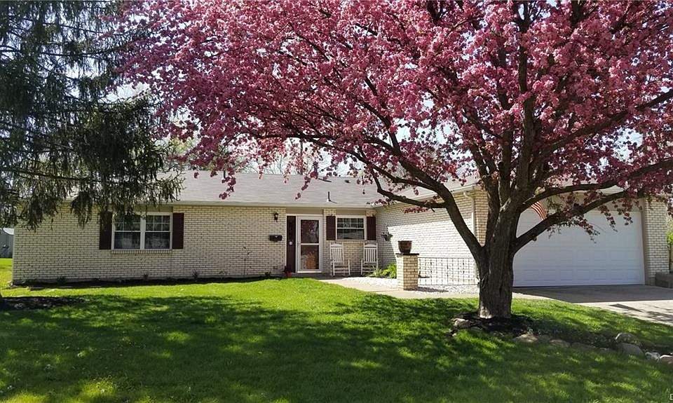 1st image of 5673 Shadow Oaks Pl